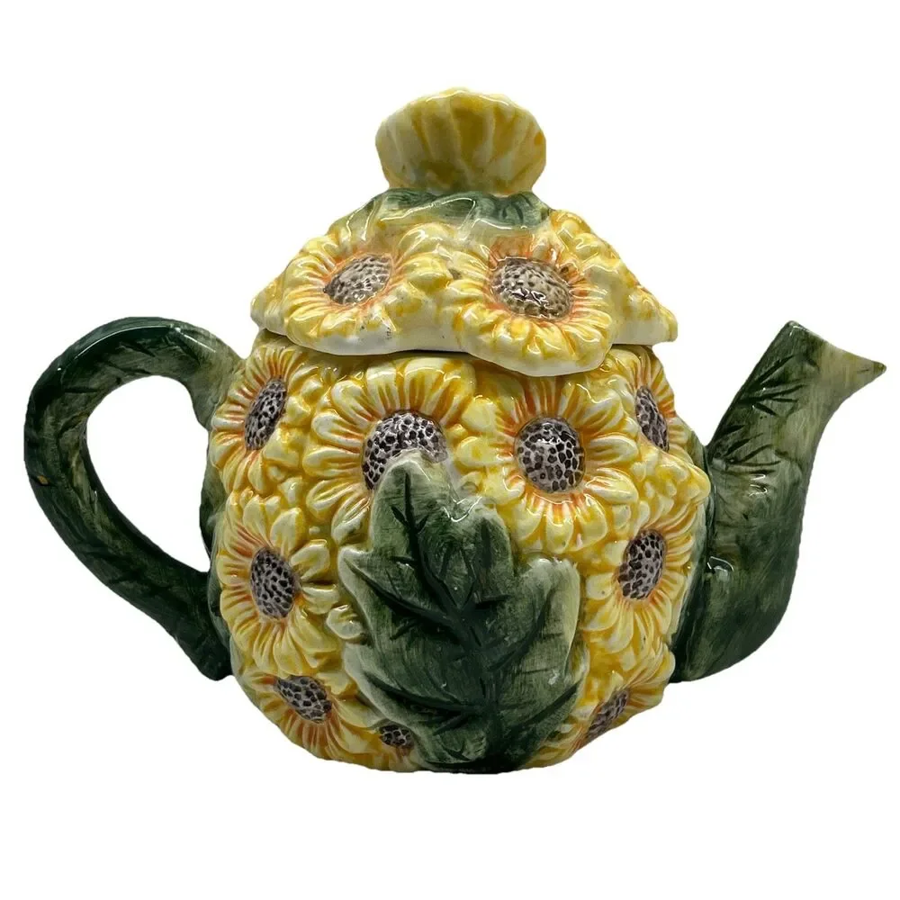 Vintage Nordstrom Sunflower‎ Tea Pot 5”X6 3/4”